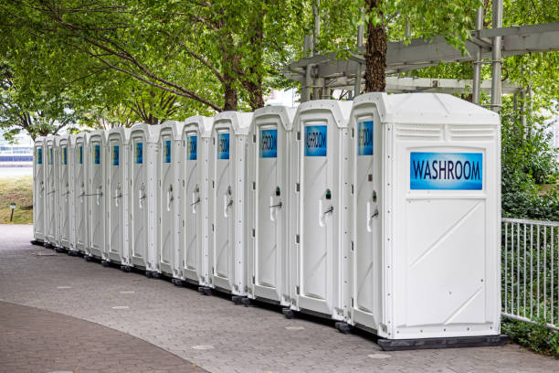 Types of Portable Toilets We Offer in Fair Oaks Ranch, TX